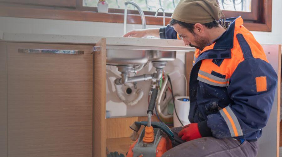 Professional Tankless Water Heater Installation in Ecleto, TX